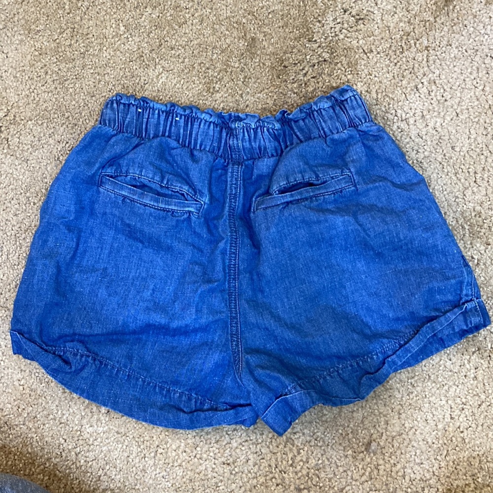 American Eagle shorts - Picture 3 of 3